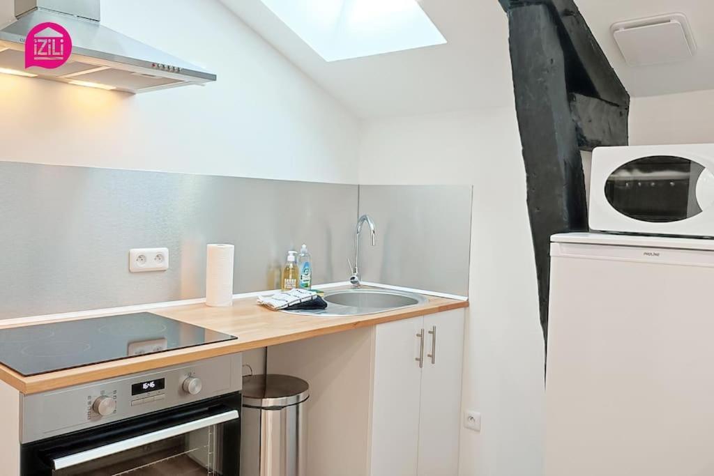 Le Cypri'Deux By Izili *Confort*Calme* Apartment ปัวติเยร์ ภายนอก รูปภาพ